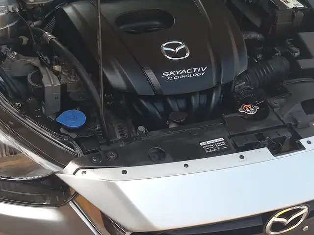 Mazda Demio 1,3L 2017, Kingston - 13