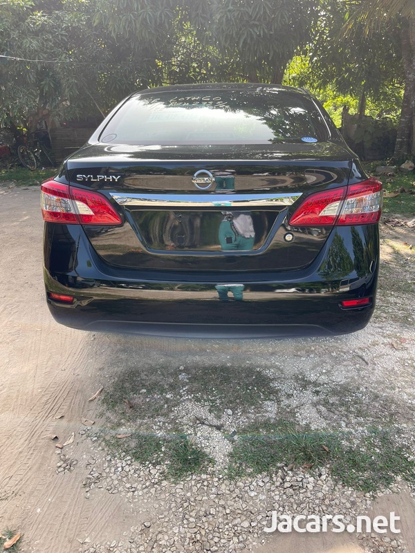 Nissan Sylphy 2,0L 2016-6