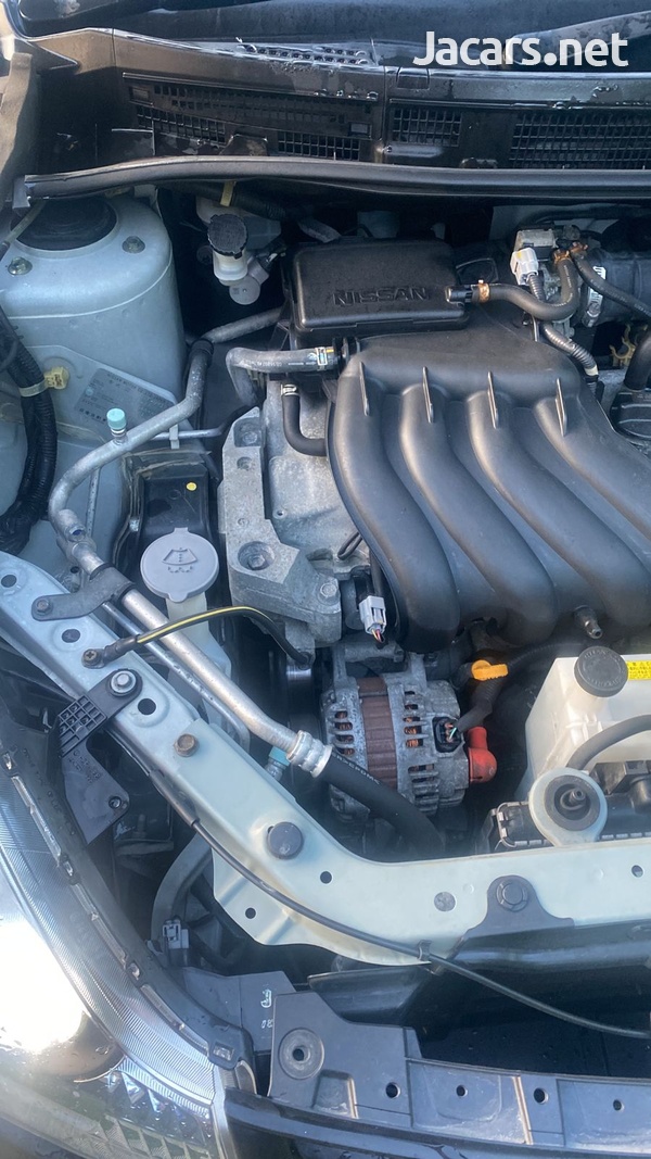 Nissan AD Wagon 1,5L 2016-10