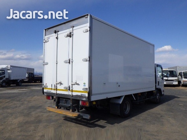 2018 Isuzu Elf Refrigerator/Freezer 5 Ton-3