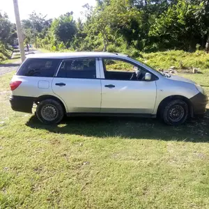 Nissan AD Wagon
