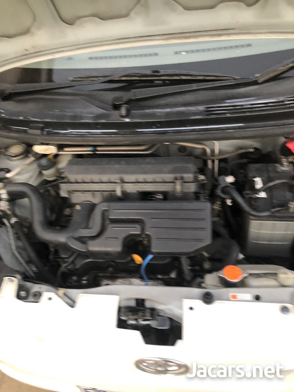 Toyota Pixis Epoch 0,5L 2012-4