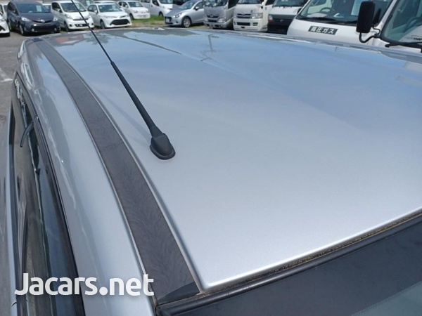 Nissan AD Wagon 1,5L 2017-6