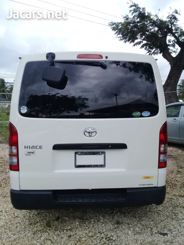 2016 Toyota Hiace Diesel Bus-3