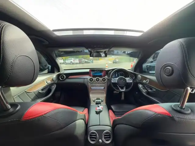 Mercedes-Benz C-Class 3,0L 2019, Manchester - 13