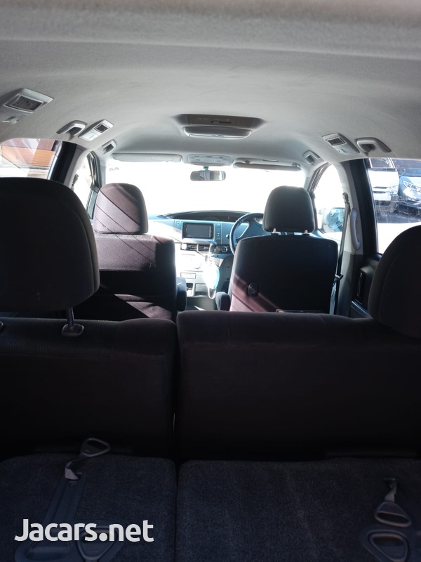 Toyota Estima 2,4L 2010-9