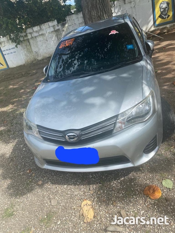 Toyota Axio 1,5L 2014-1