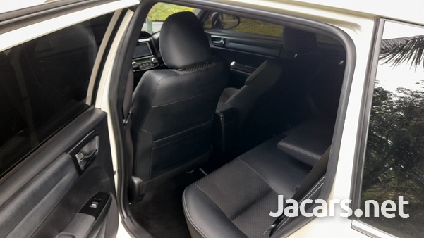 Toyota Fielder 1,5L 2016-4