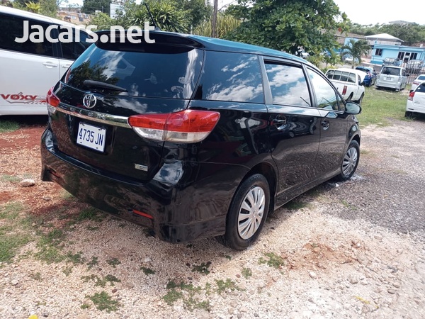 Toyota Wish 1,8L 2011-11