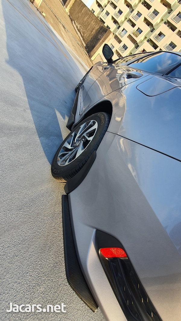 Honda Civic 2,0L 2018-15
