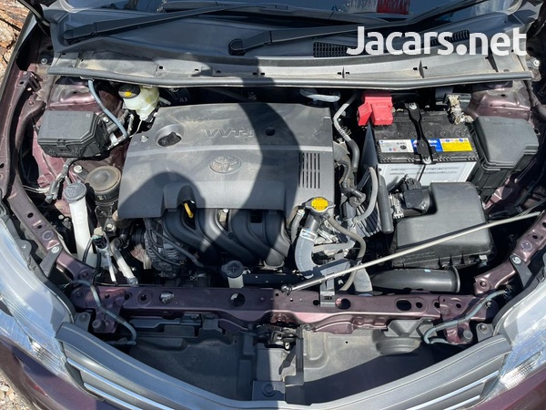 Toyota Axio 1,5L 2014-7
