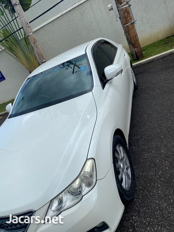 Toyota Mark X 2,5L 2011-5