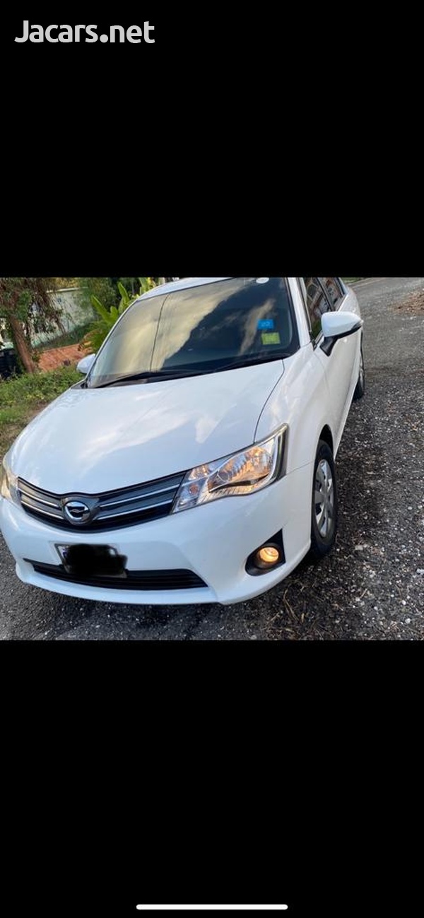 Toyota Axio 1,5L 2015-3