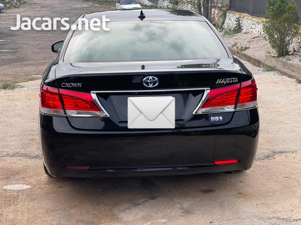Toyota Crown 3,5L 2015-4