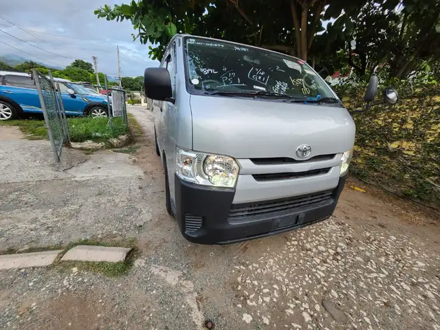 Toyota Hiace