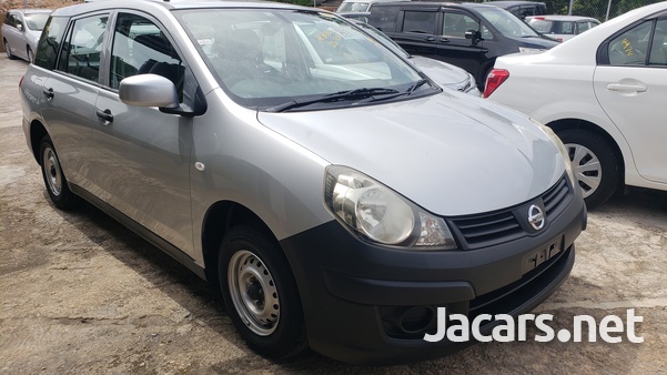 Nissan AD Wagon 1,5L 2016-3