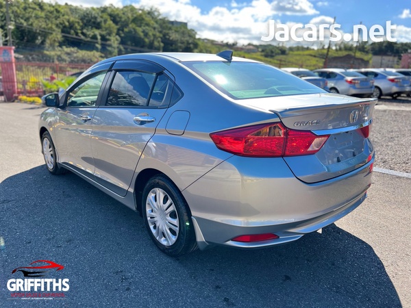 Honda Grace 1,5L 2016-4