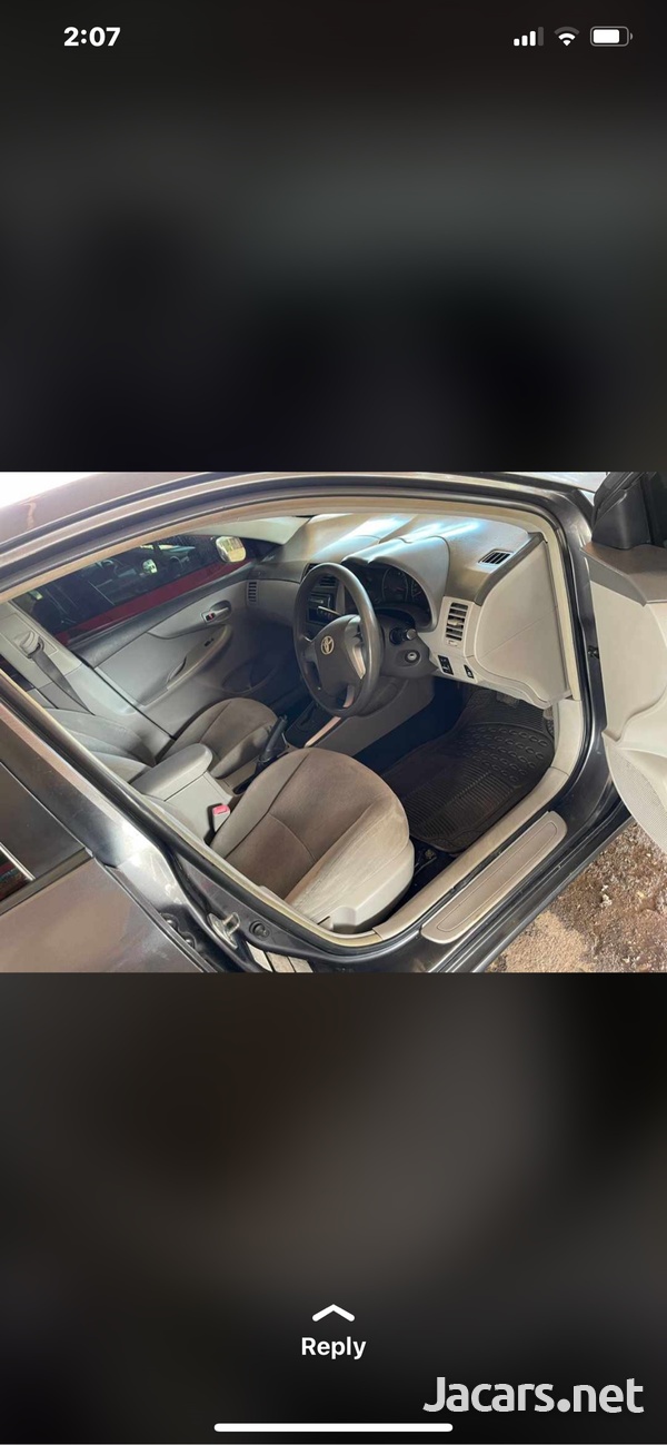 Toyota Corolla 1,6L 2010-3