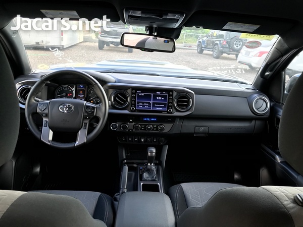 Toyota Tacoma 3,7L 2021-13
