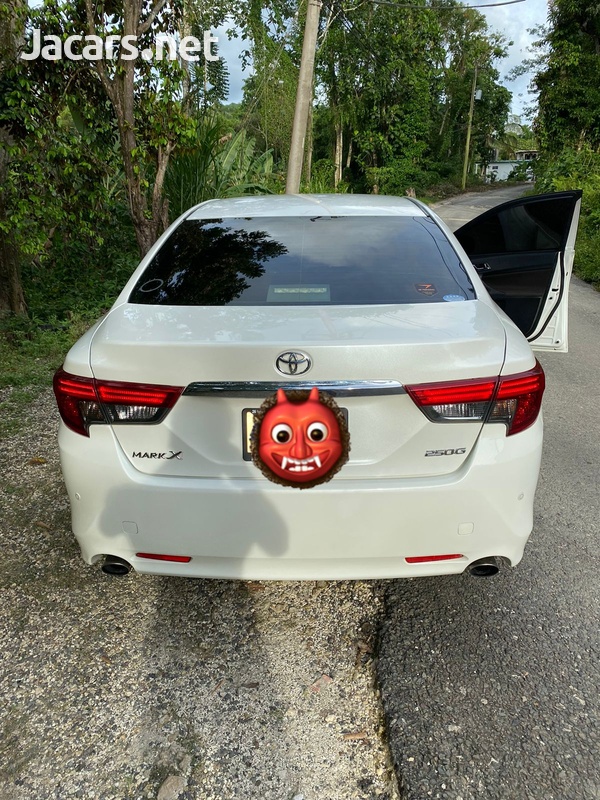 Toyota Mark X 2,5L 2015-11