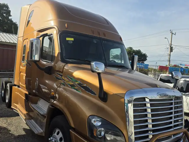 2017 FRIEGHTLINER CASCADIA DD15 DETROIT, Kingston