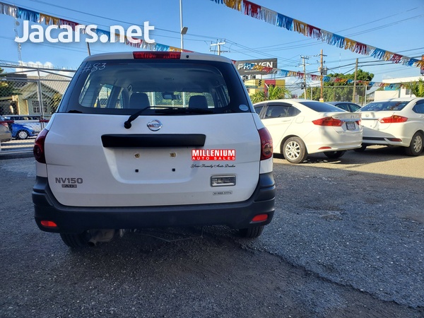 Nissan AD Wagon 1,5L 2017-9