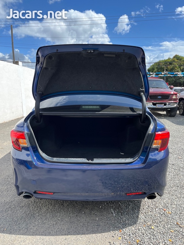 Toyota Mark X 2,5L 2013-9