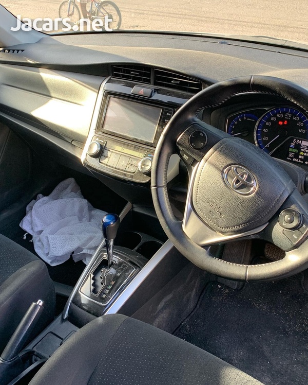 Toyota Fielder 1,5L 2015-7