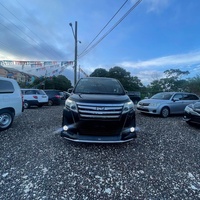 Toyota Noah 2,0L 2014 Toyota Noah 2,0L 2014