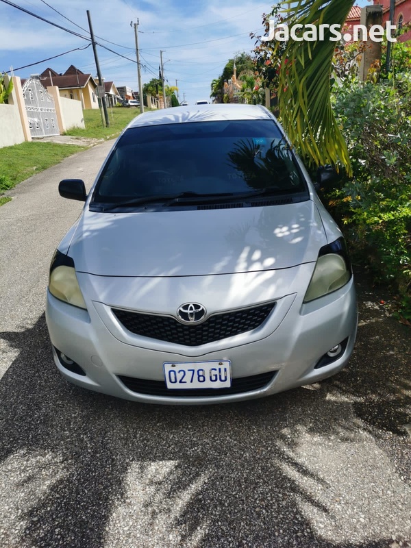 Toyota Yaris 1,6L 2010-7