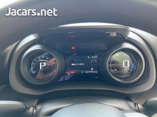 Toyota Yaris 1,0L 2021-5