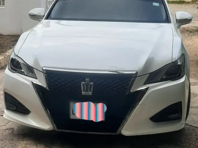 Toyota Crown Athlete