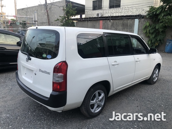 Toyota Probox 1,5L 2017