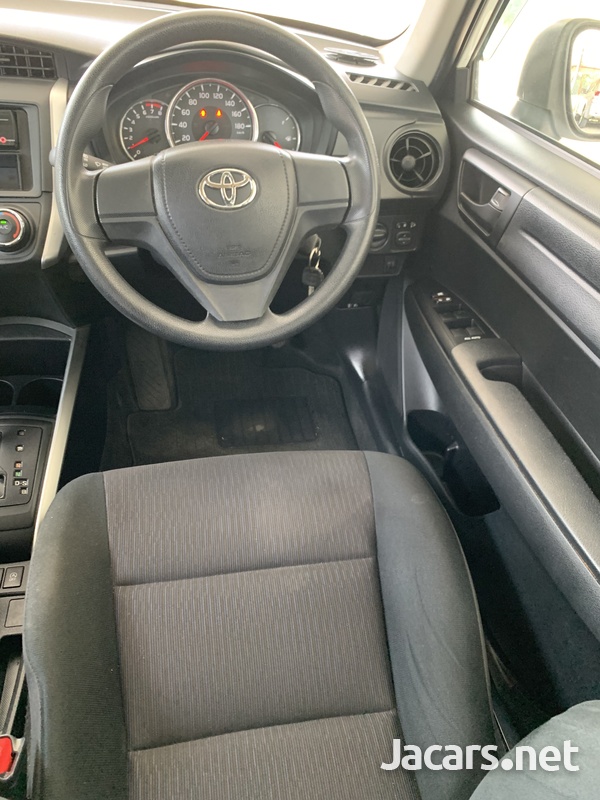 Toyota Fielder 1,5L 2016-5