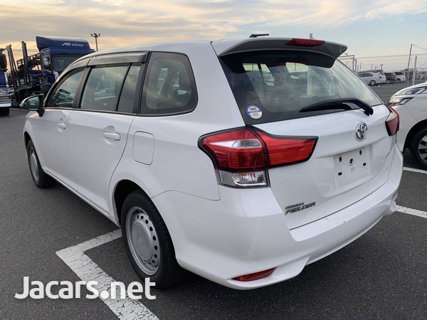 Toyota Fielder 1,5L 2017-7