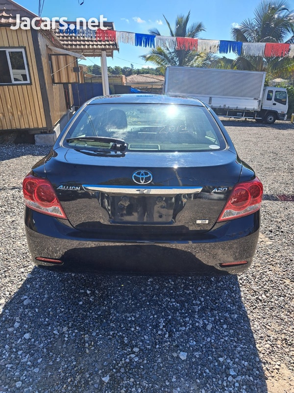 Toyota Allion 2,0L 2013-2
