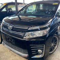 Toyota Voxy 2,0L 2015 Toyota Voxy 2,0L 2015