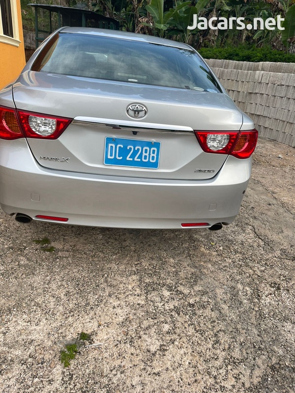 Toyota Mark X 2,5L 2012-6