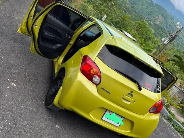 Mitsubishi Mirage