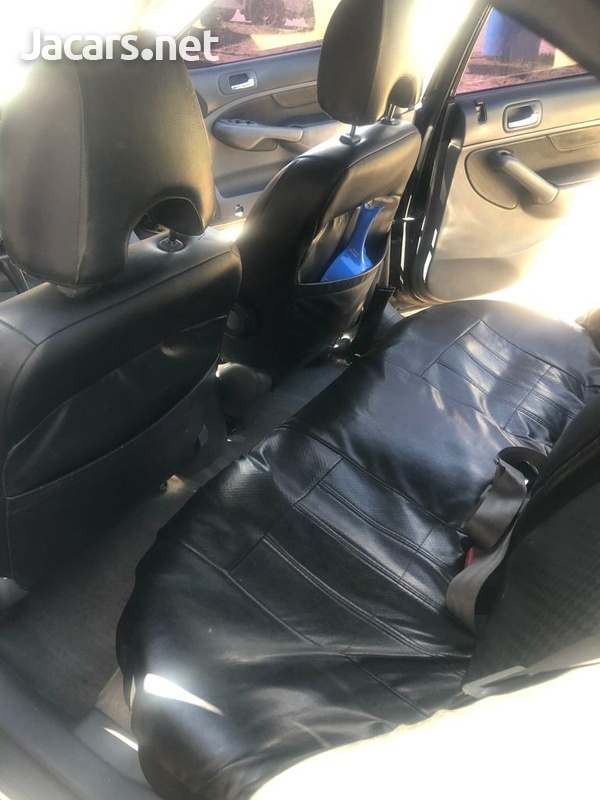 Honda Civic 1,7L 2003-1
