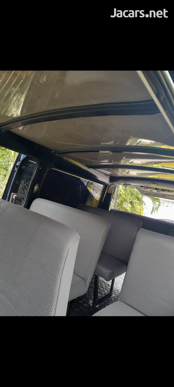 BUS SEATS WITH COMFORT AND STYLE FOR TOYOTA HIACE,CARAVAN,COASTER 8762921460-3