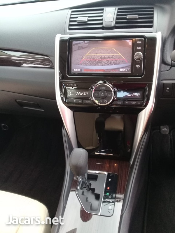 Toyota Allion 1,5L 2017-7