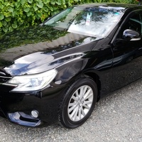 Toyota Mark X 2,5L 2013 Toyota Mark X 2,5L 2013