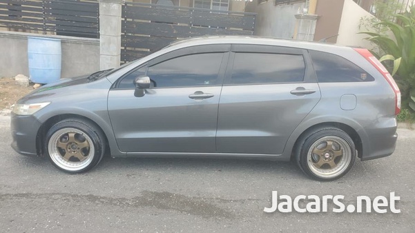 Honda Stream 1,8L 2011-9