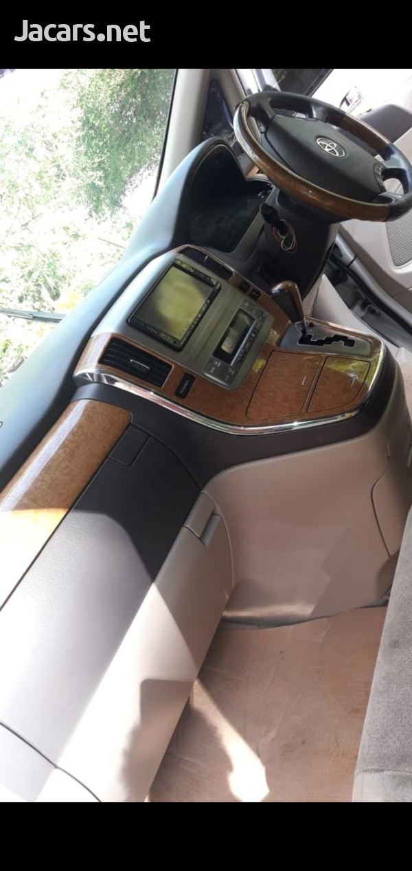 Toyota Alphard 2,4L 2007-3