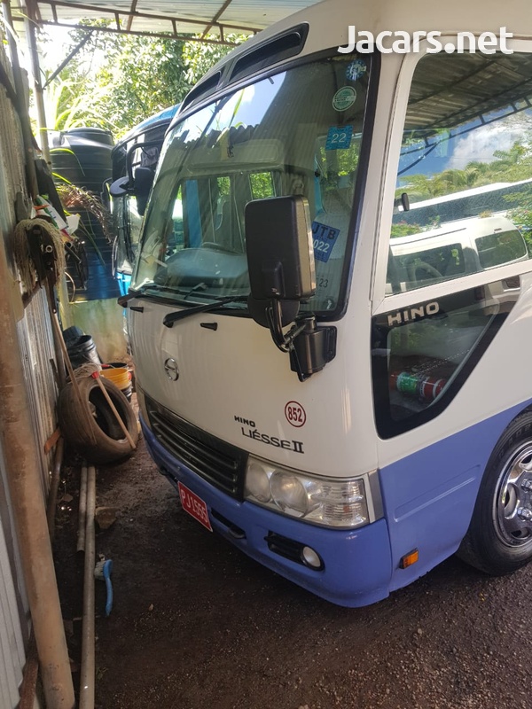 2009 Toyota Hino-5