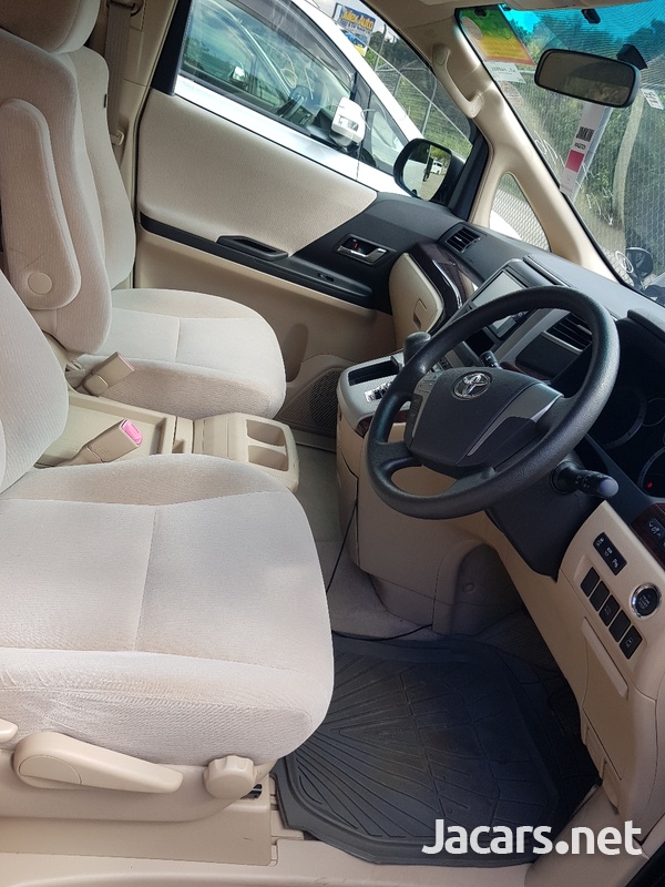 Toyota Alphard 2,4L 2014-9