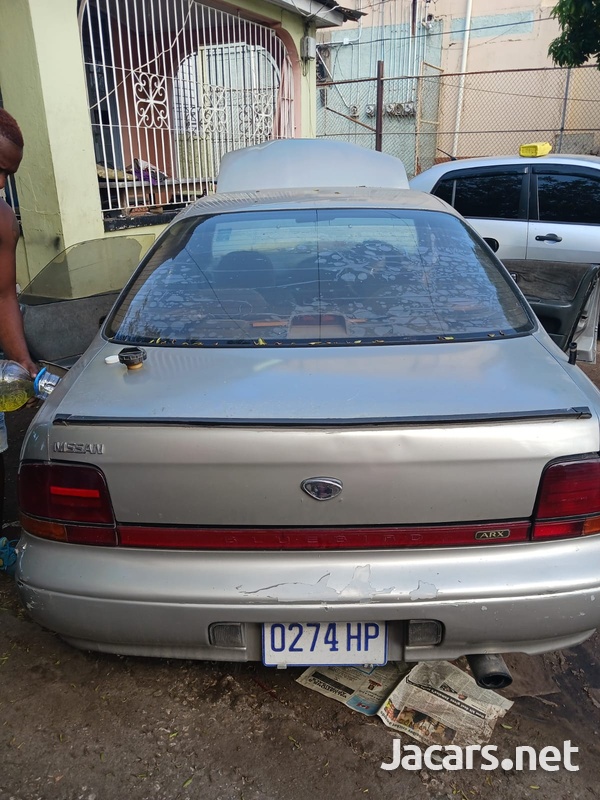 Nissan Bluebird 1,5L 1994-7