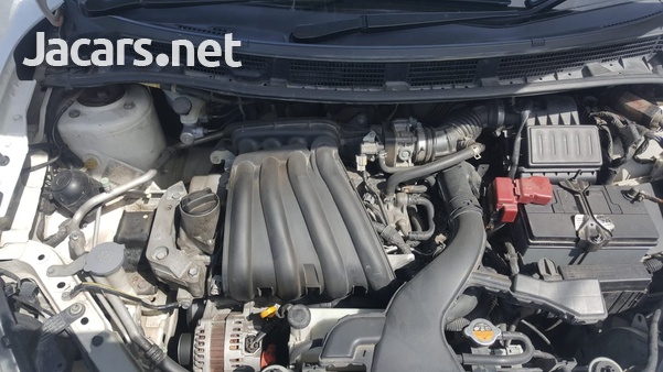 Nissan AD Wagon 1,7L 2013-7