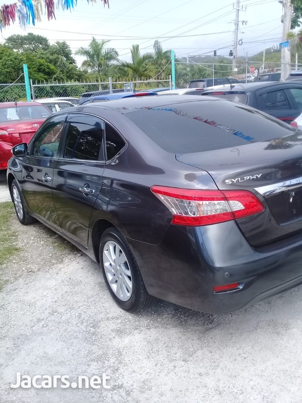Nissan Sylphy 1,8L 2014-3